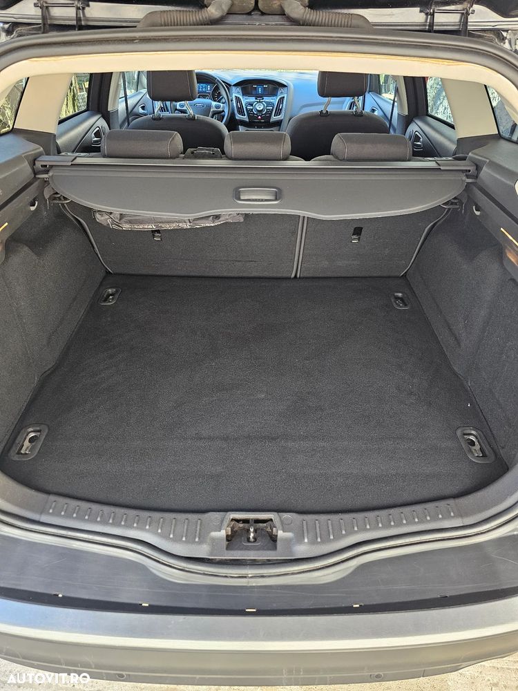 Ford Focus 1.6 EcoBoost Start-Stopp-System Titanium - 6