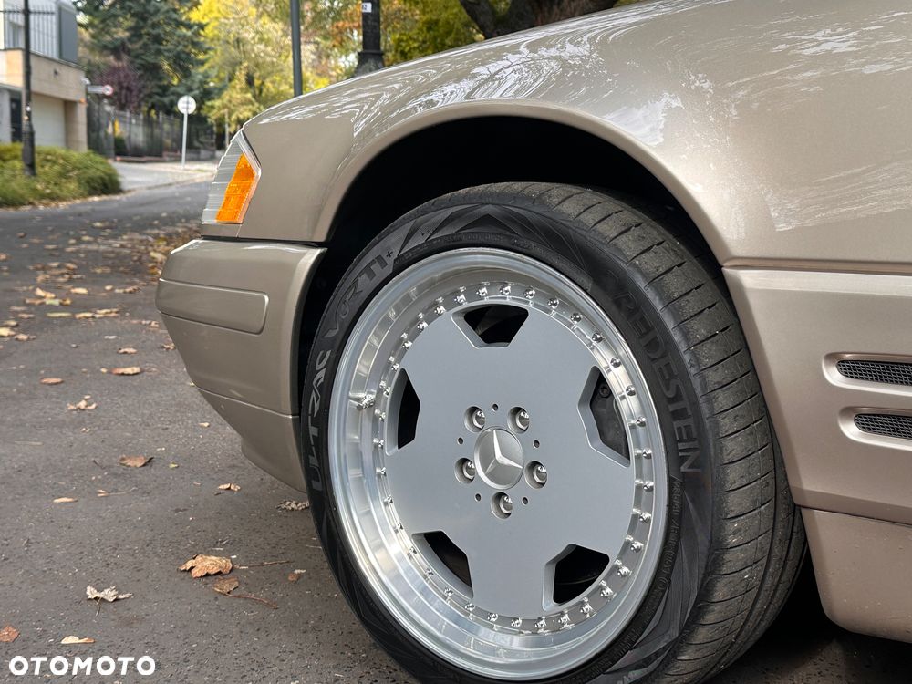 Mercedes-Benz SL ver-500 - 6