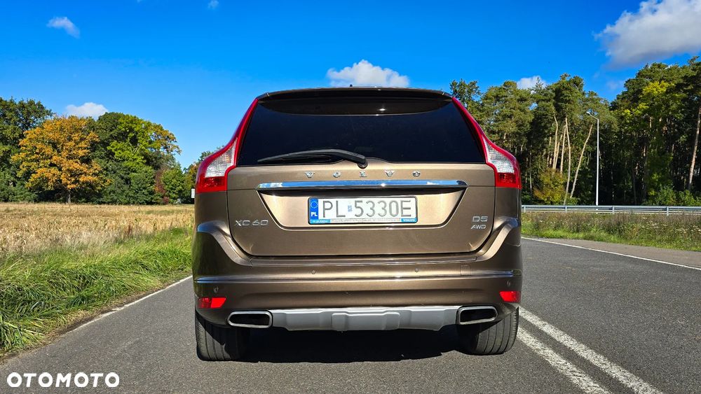Volvo XC 60 D5 AWD Summum - 5