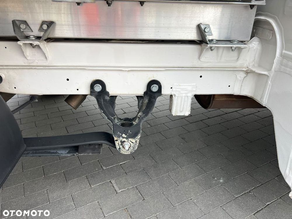Volkswagen CRAFTER - 26