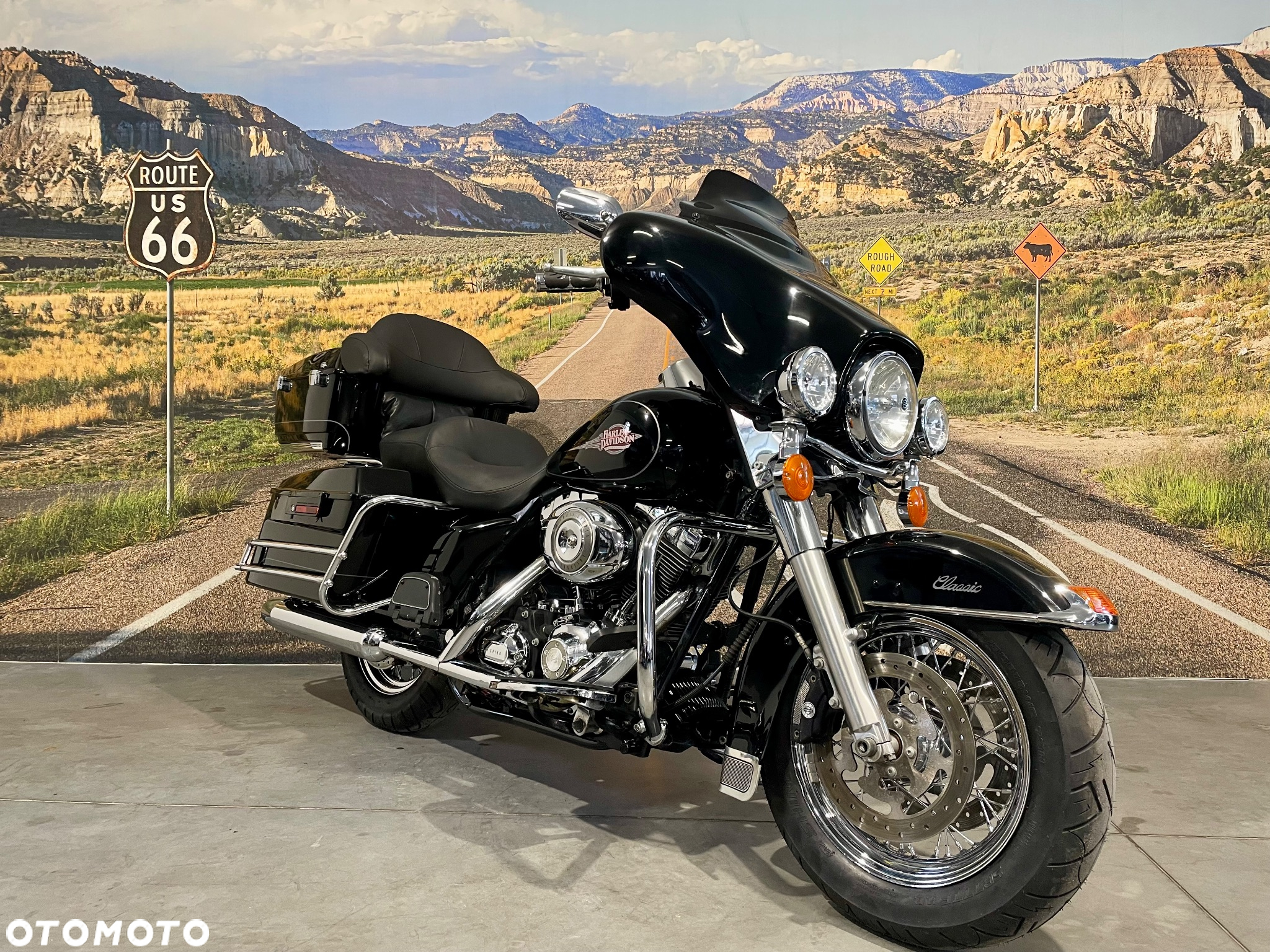 Harley-Davidson Touring Electra Glide - 2