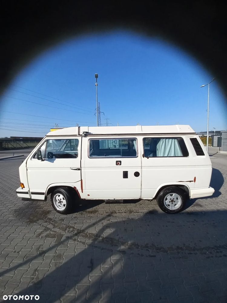 Volkswagen Transporter - 2