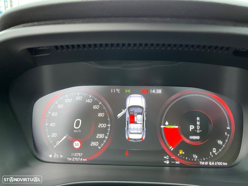 Volvo XC 40 1.5 T5 PHEV Inscription - 32