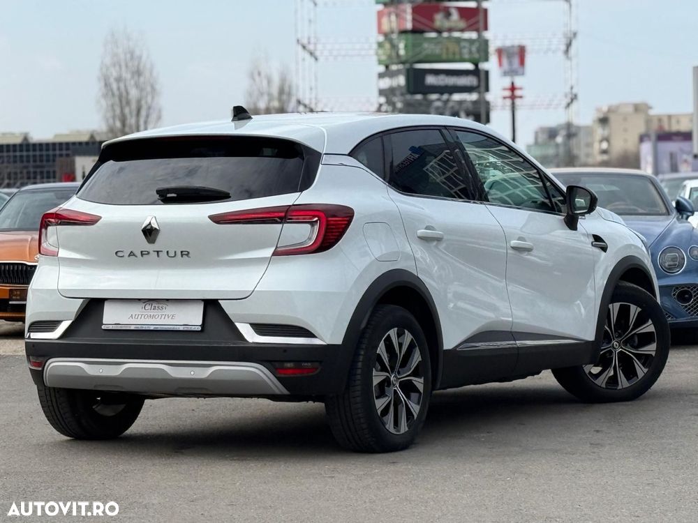 Renault Captur - 30
