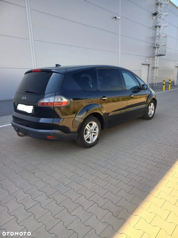 Ford S-Max - 7