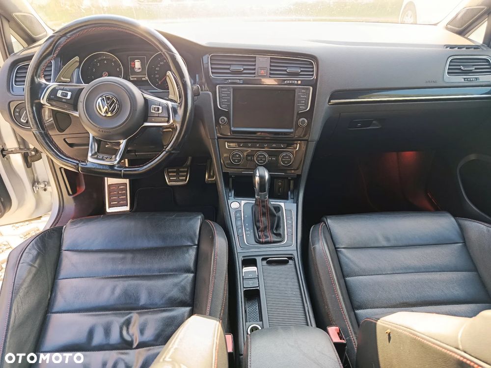 Volkswagen Golf 2.0 TSI BMT GTI Performance DSG - 9