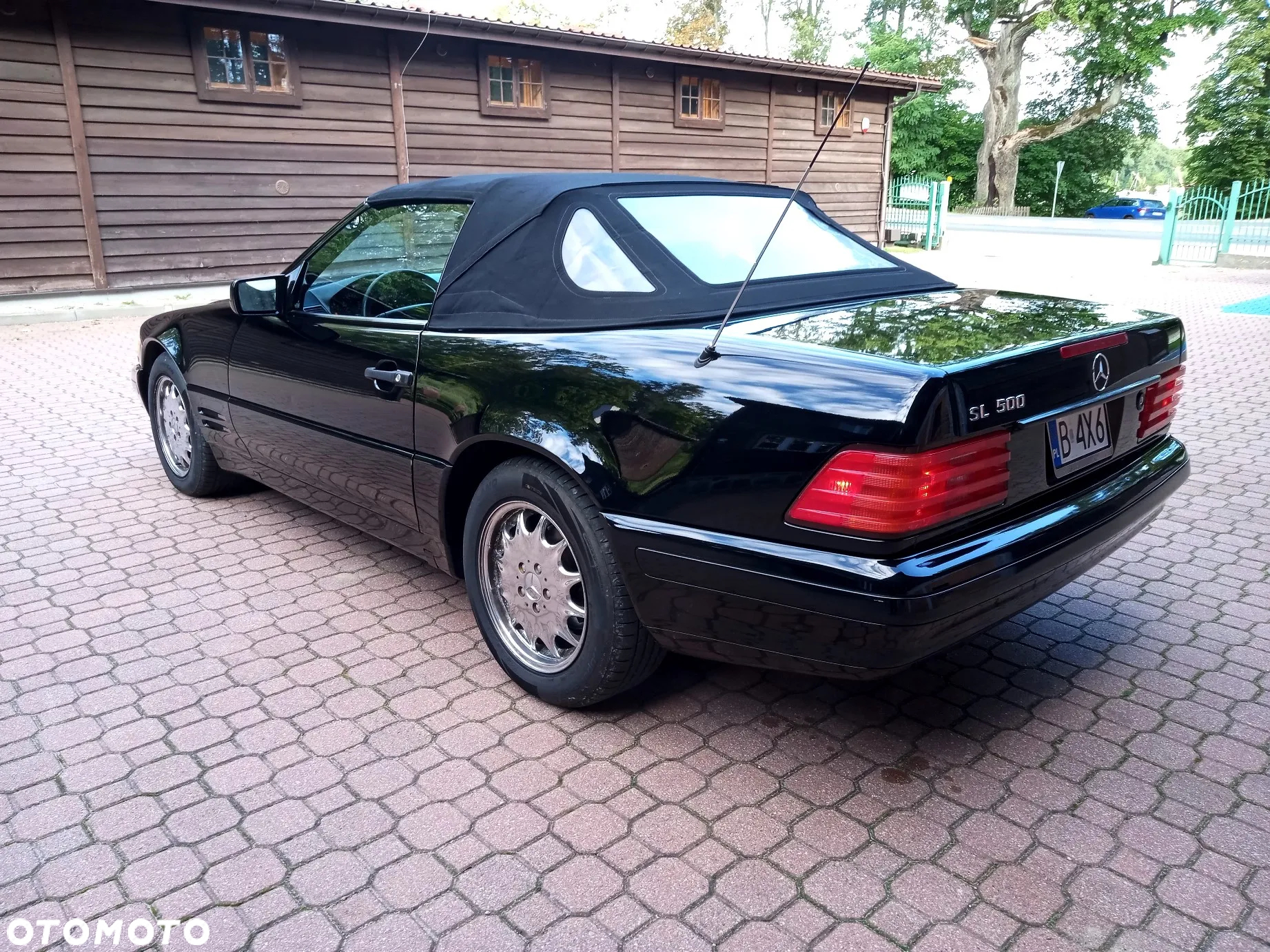 Mercedes-Benz SL 500 - 12