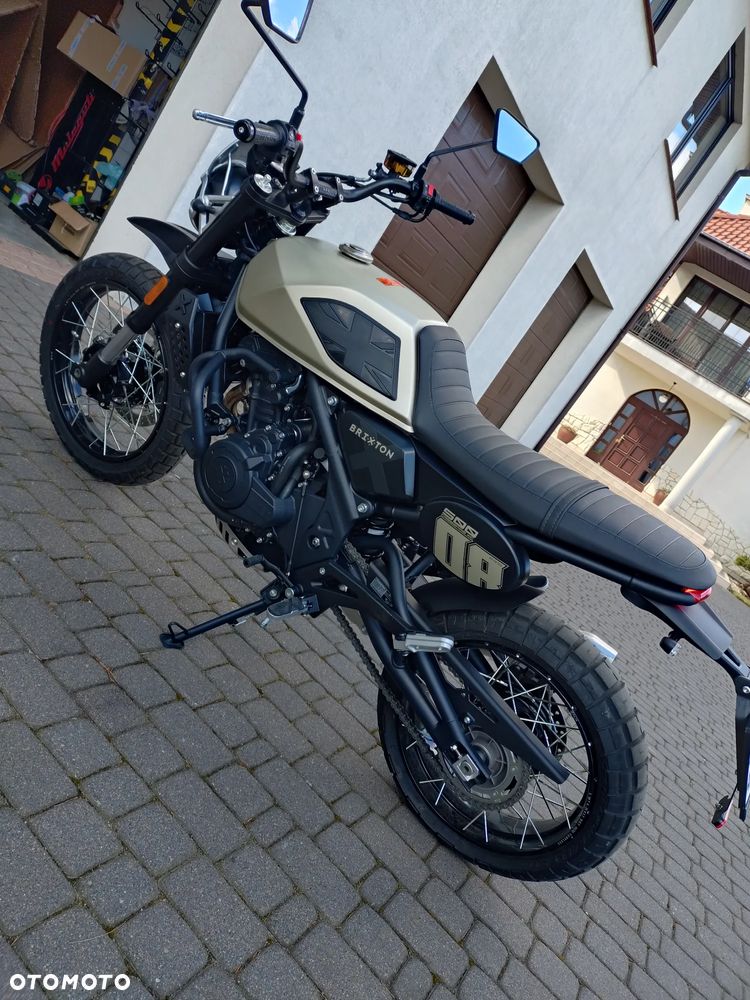 Brixton Crossfire - 12