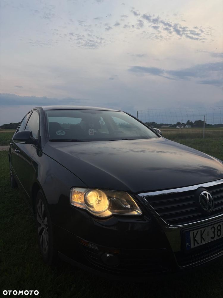Volkswagen Passat 2.0 TDI Comfortline - 3