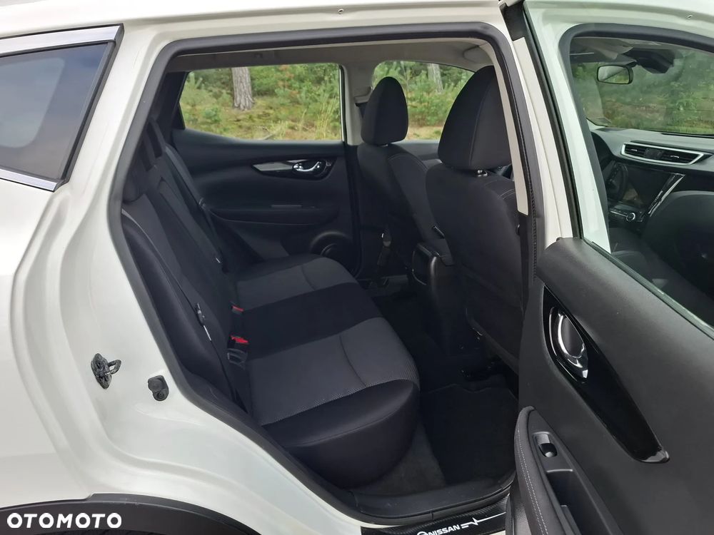 Nissan Qashqai - 11
