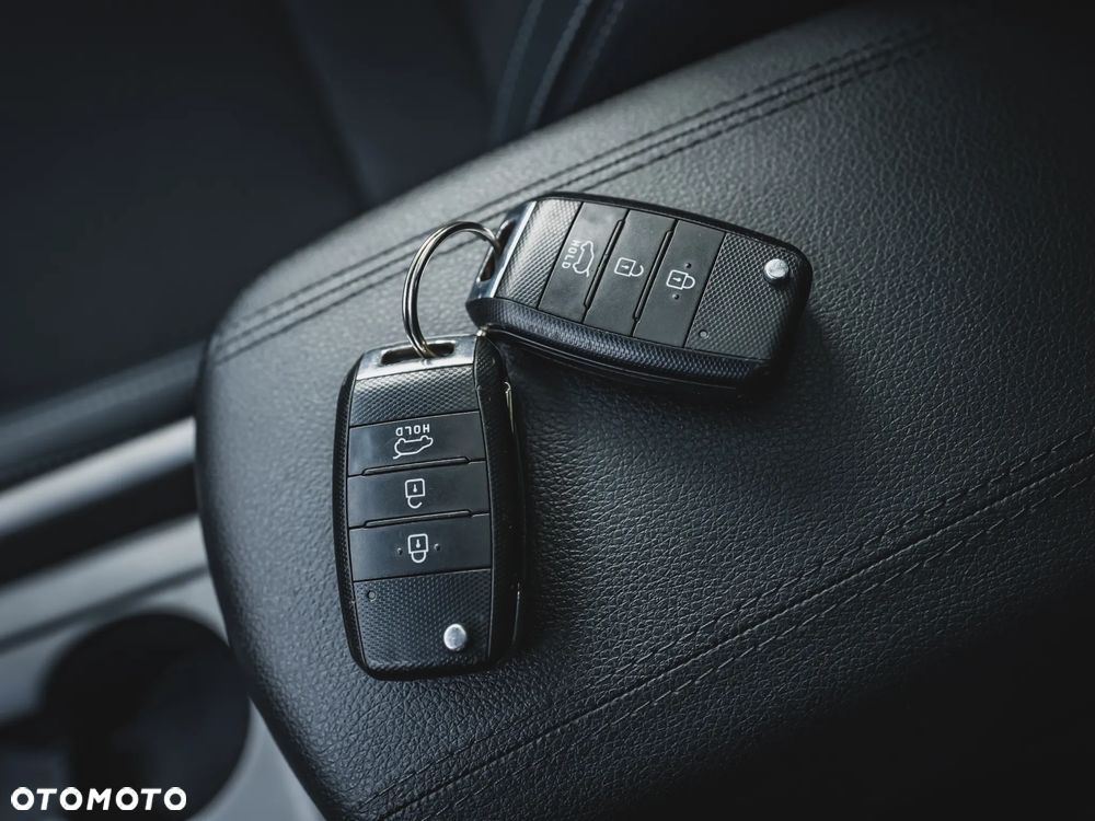 Kia Sportage ver-1-7-crdi-2wd-dream--team-edition - 31