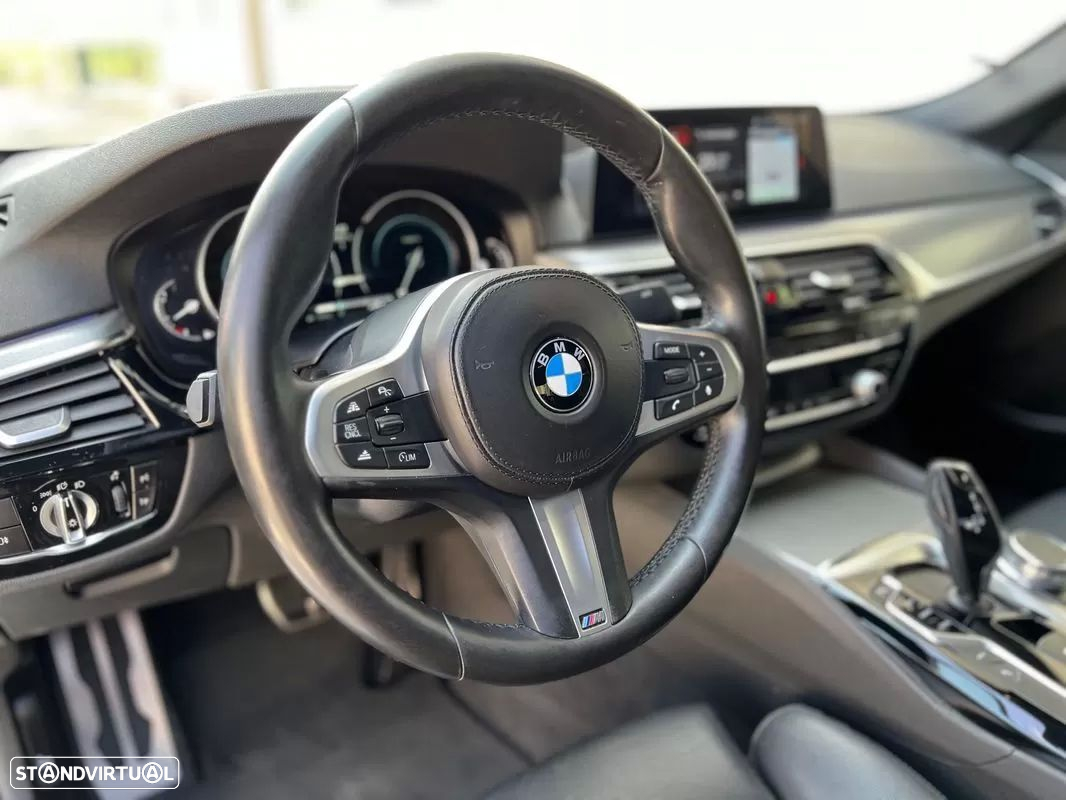BMW 530 e iPerformance Pack M - 28