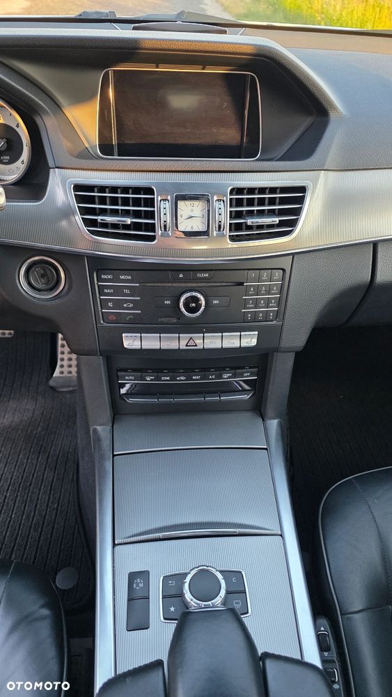 Mercedes-Benz Klasa E 350 BlueTEC 9G-TRONIC Avantgarde - 32