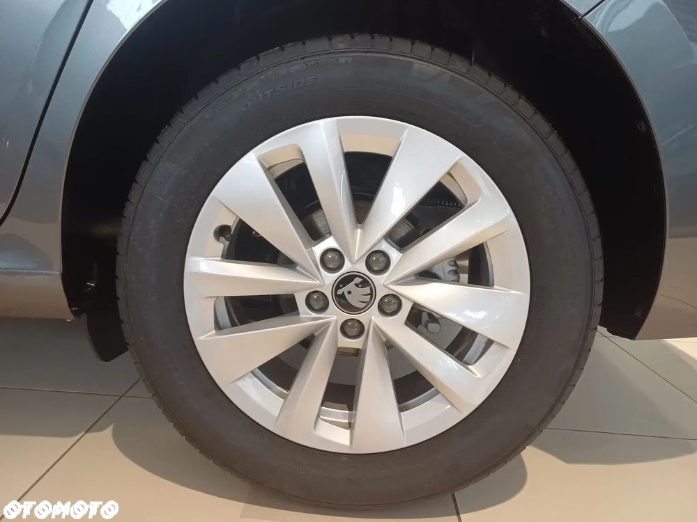 Skoda Scala 1.5 TSI Selection DSG - 16