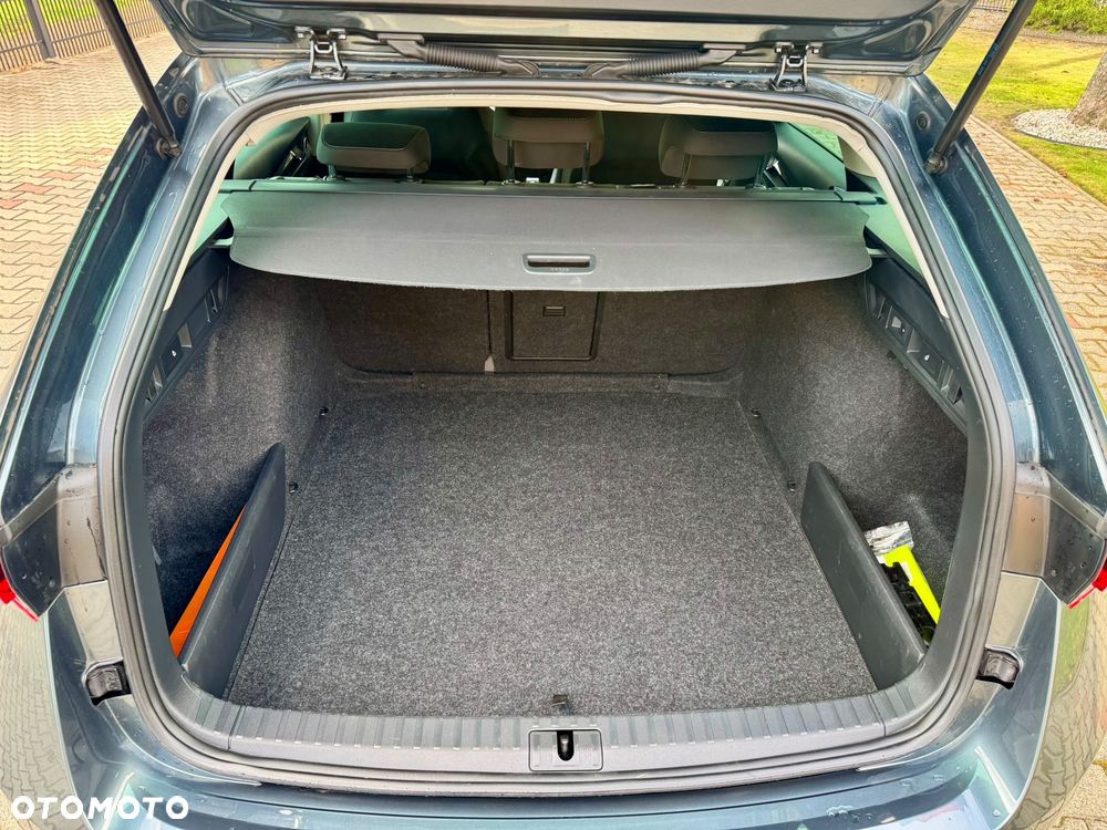 Skoda Octavia 2.0 TDI DSG Style - 17