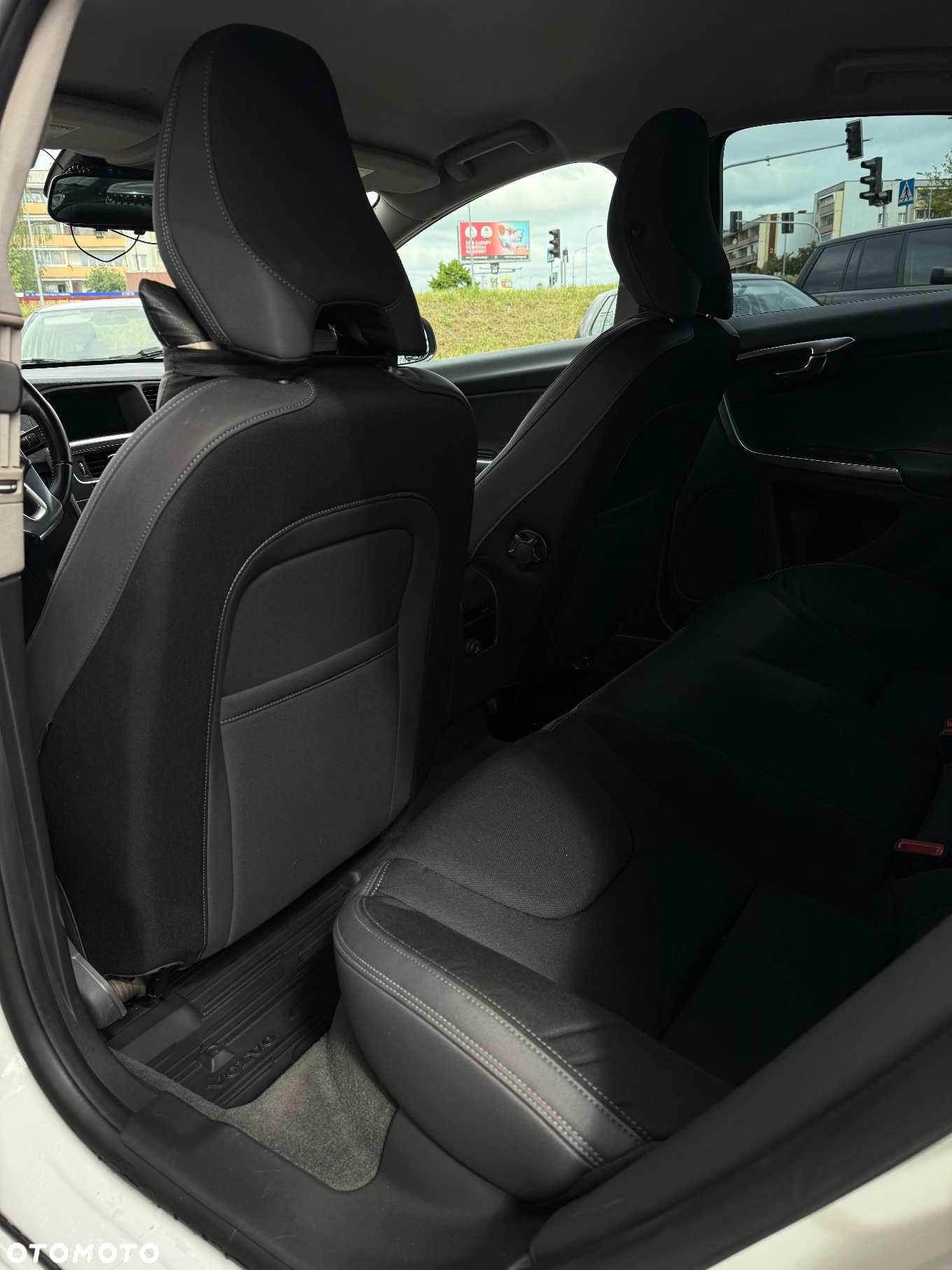 Volvo S60 2.5 T5 - 18