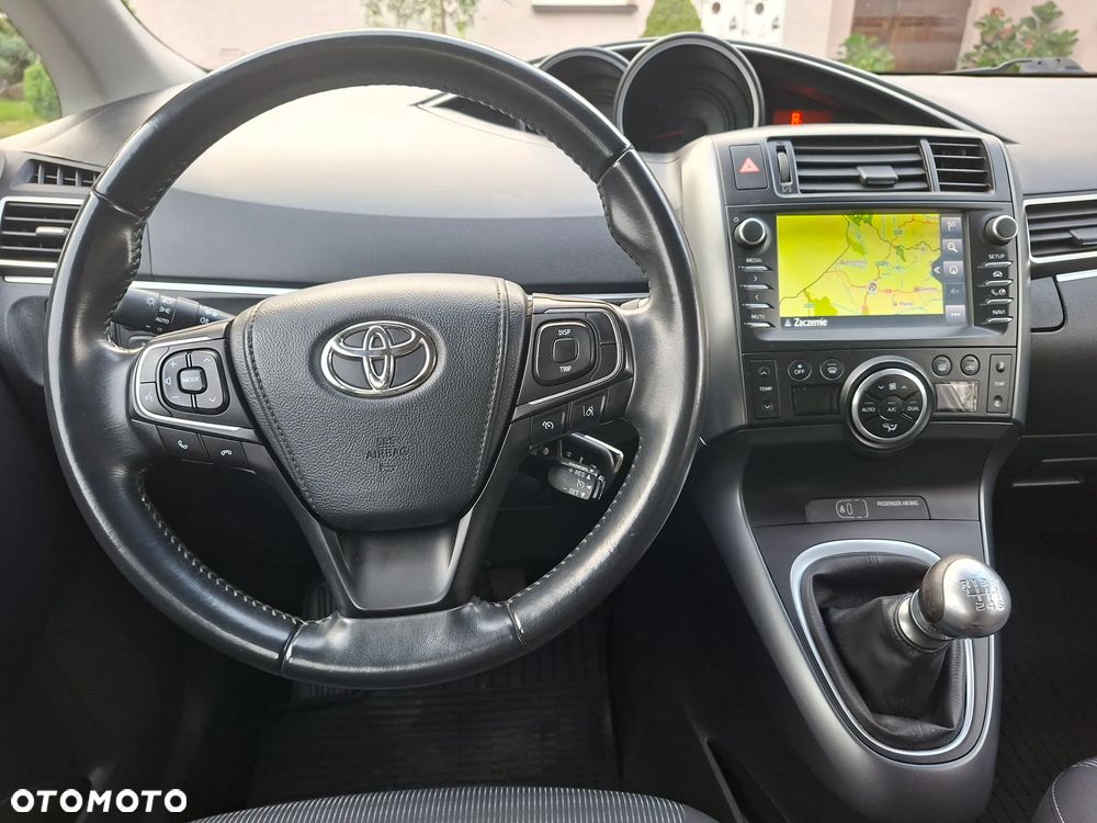 Toyota Verso - 18
