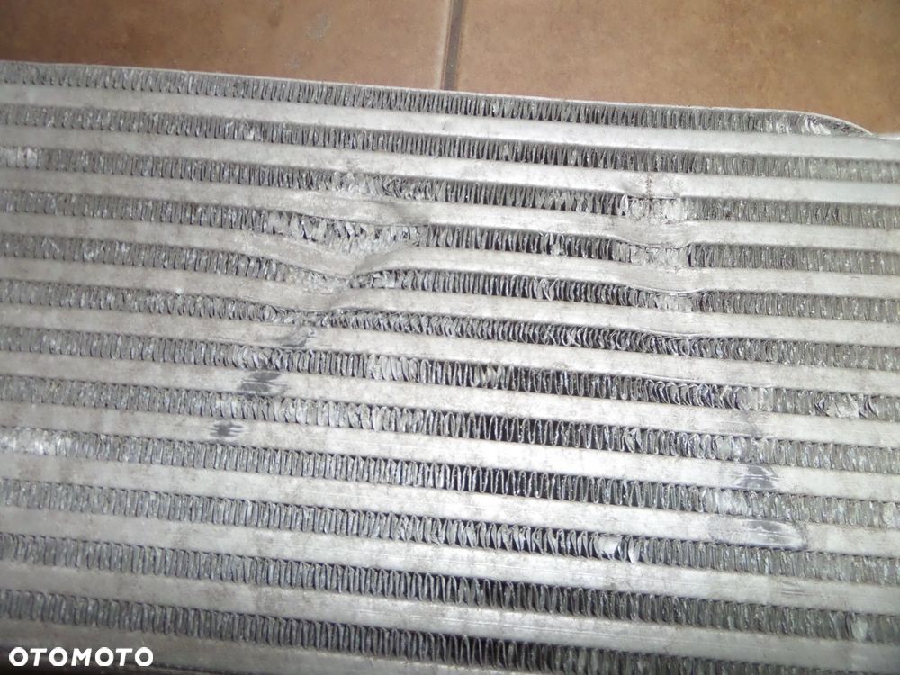11652 Chłodnica powietrza intercooler RA8140100 Iveco Daily 14- 2.3 3.0 - 2