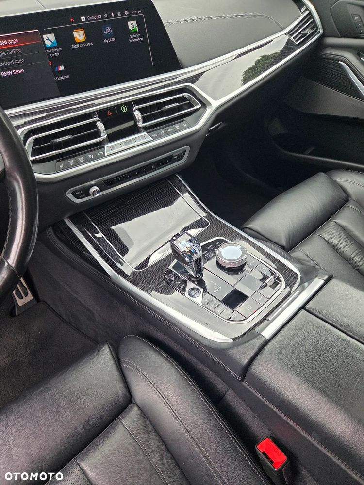 BMW X7 M50i - 13