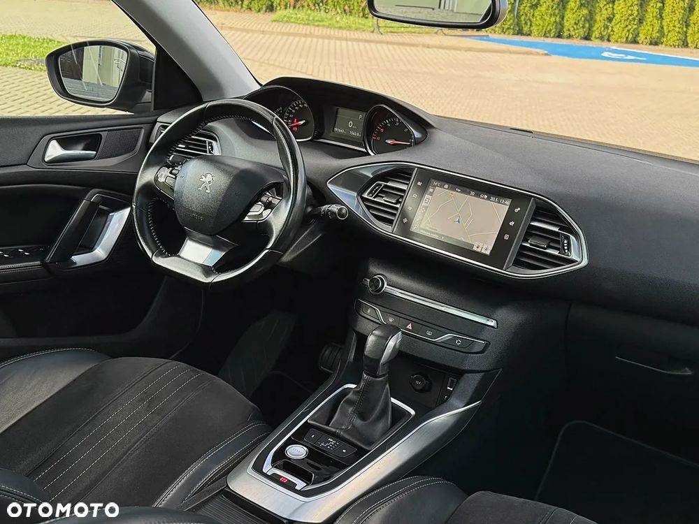 Peugeot 308 BlueHDi FAP 150 EAT6 Stop & Start Allure - 15