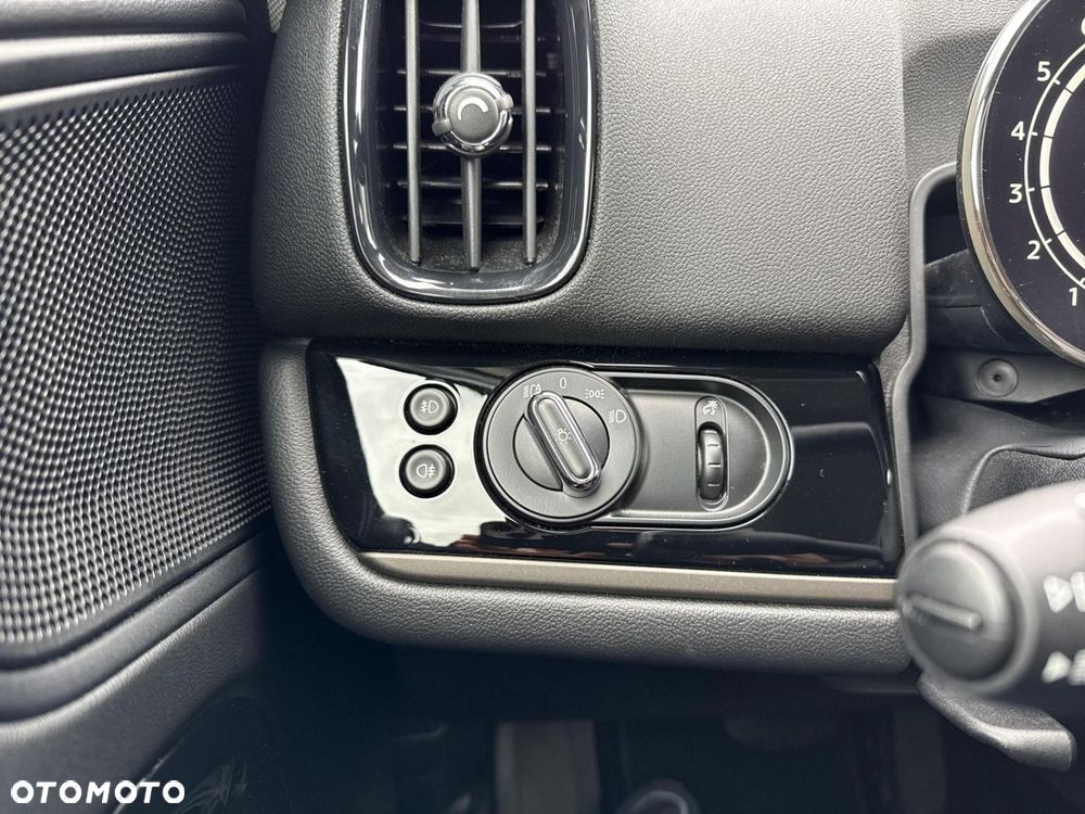 MINI Countryman - 13