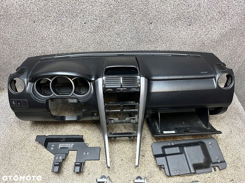 Deska rozdzielcza kokpit pasy poduszkI modul AIRBAG Grand Vitara II EUROPA - 2