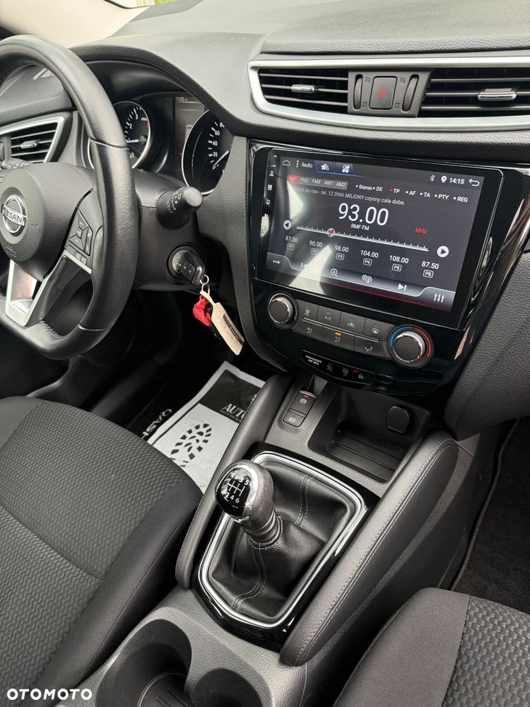 Nissan Qashqai 1.3 DIG-T ZAMA - 24