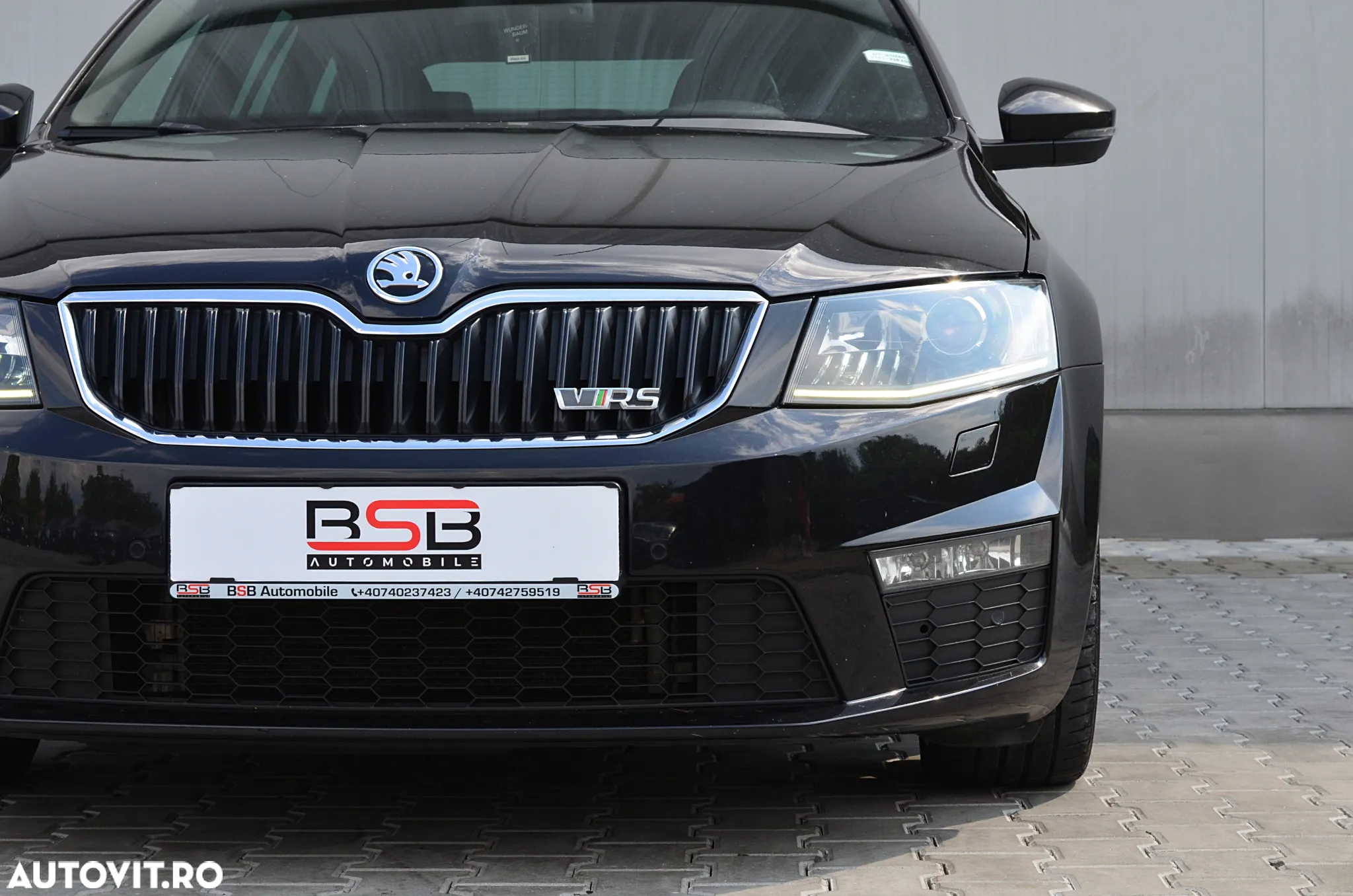 Skoda Octavia Combi 2.0 TDI DSG RS - 28