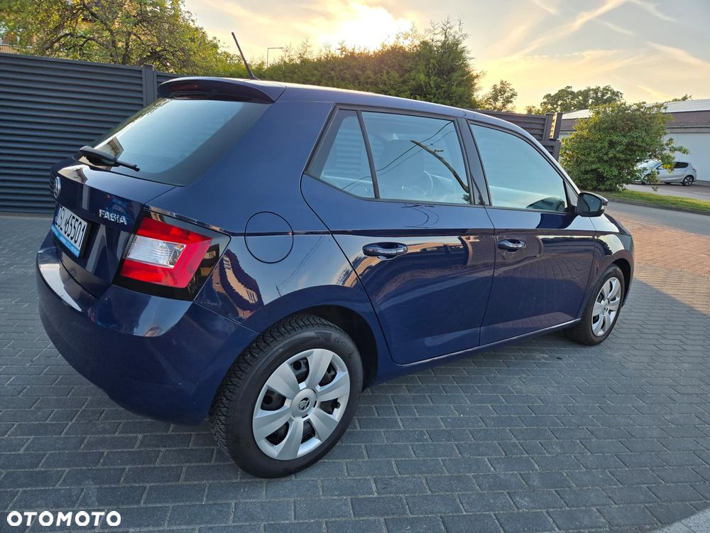 Skoda Fabia 1.0 MPI Joy - 3
