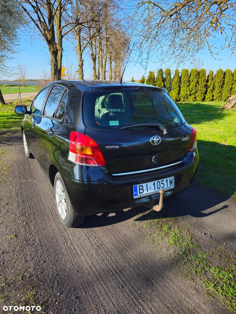 Toyota Yaris 1.4 D-4D Prestige - 5