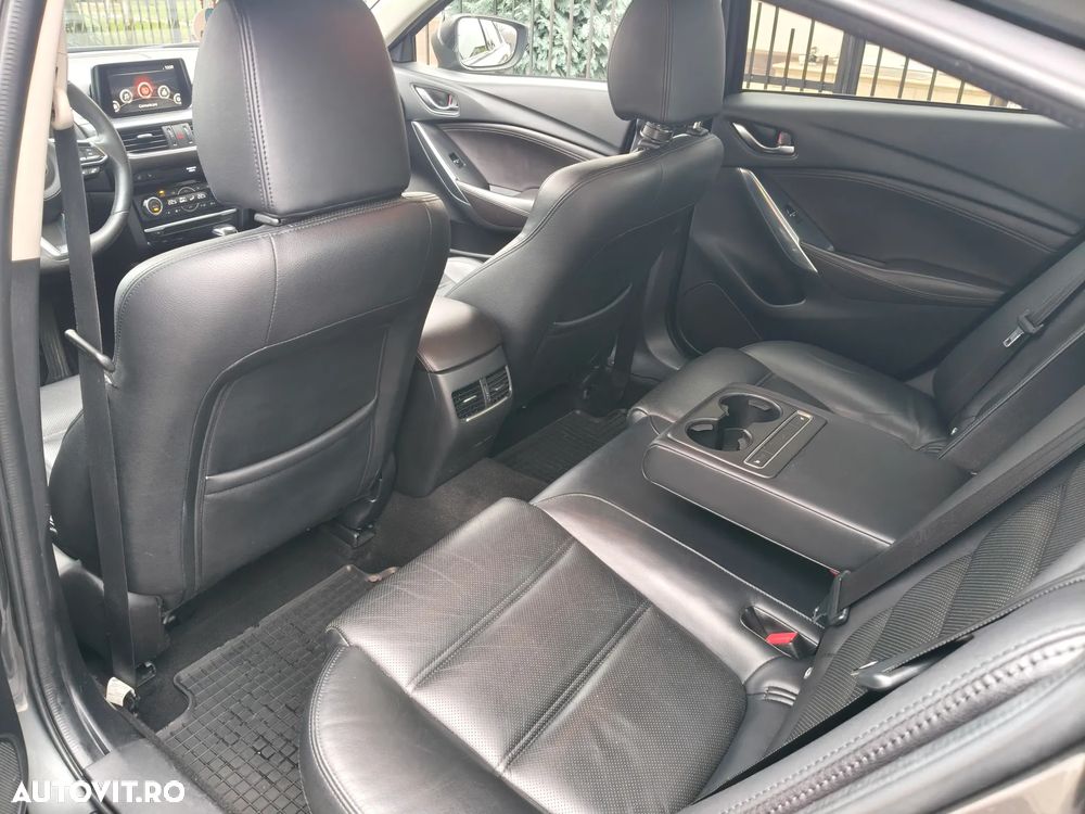 Mazda 6 CD175 AT Revolution Top - 16