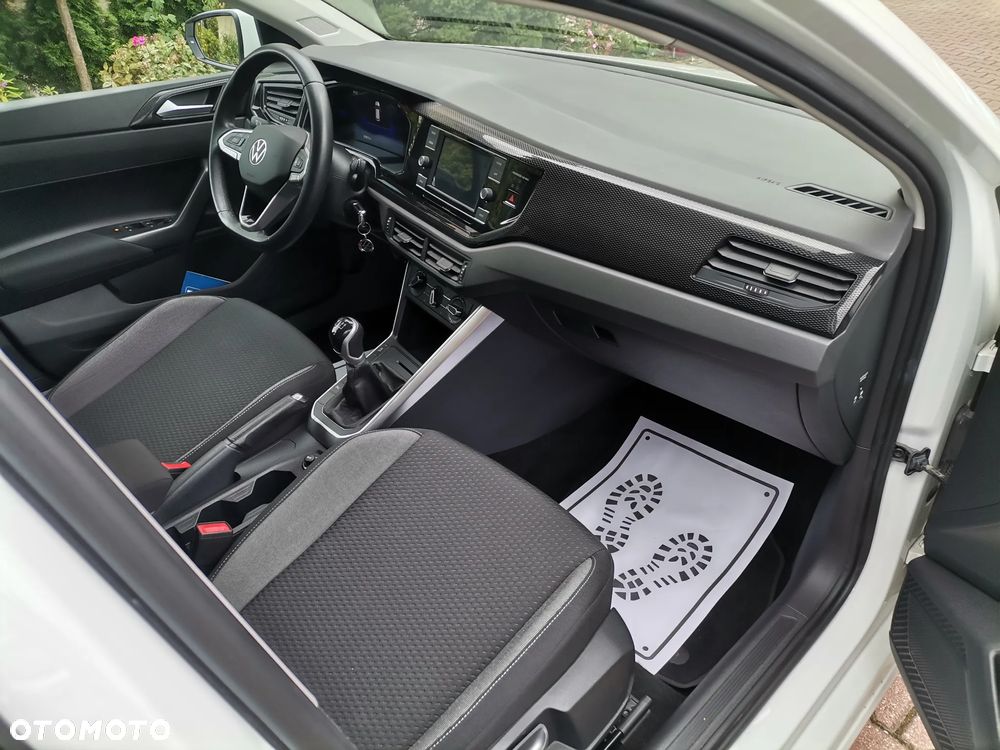 Volkswagen Polo 1.0 Comfortline - 10