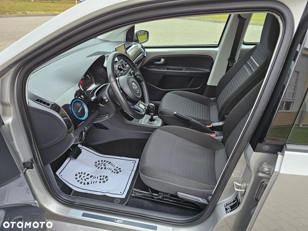 Volkswagen up! - 5
