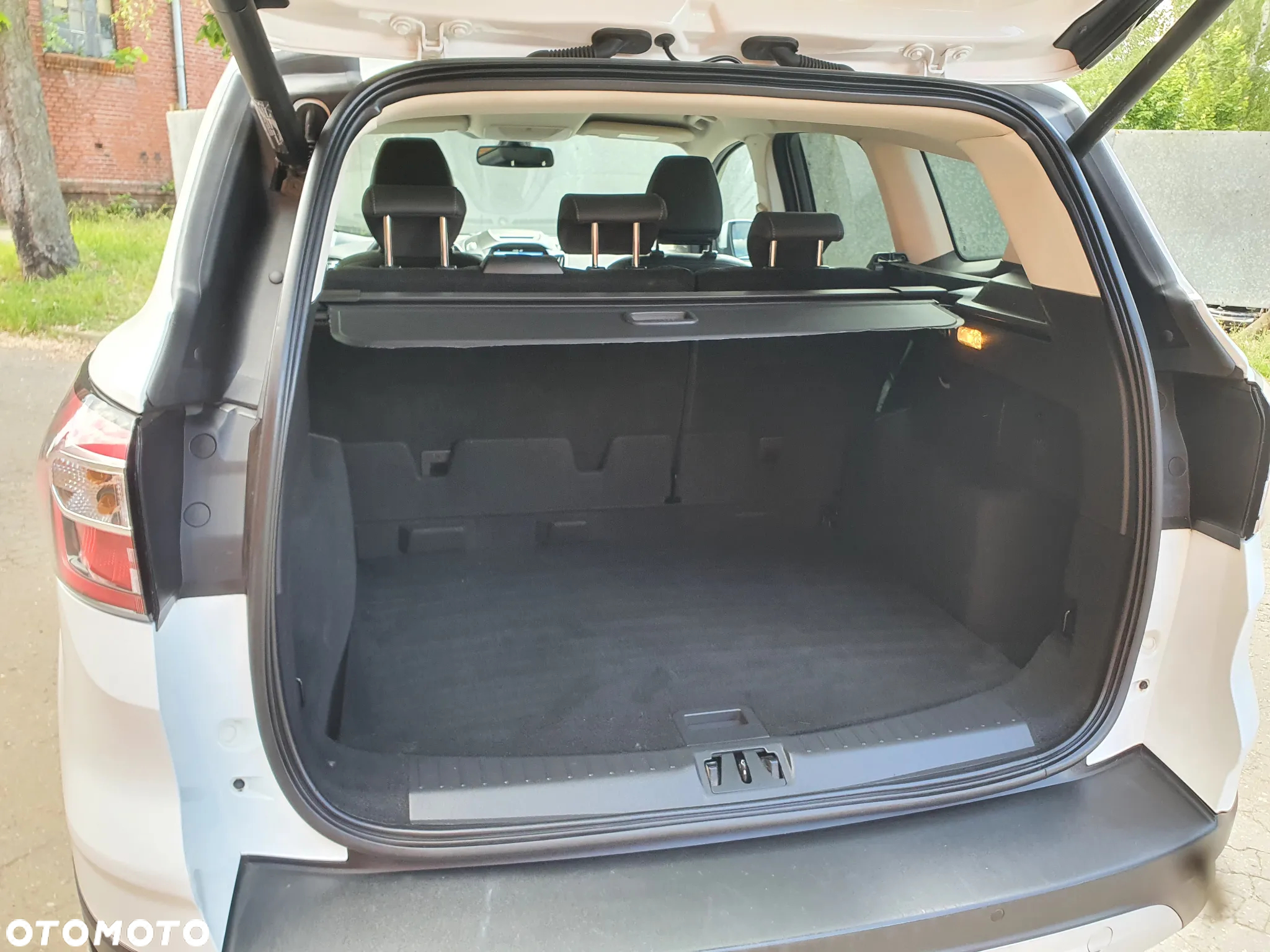 Ford Kuga 1.5 EcoBlue FWD ST-Line - 22