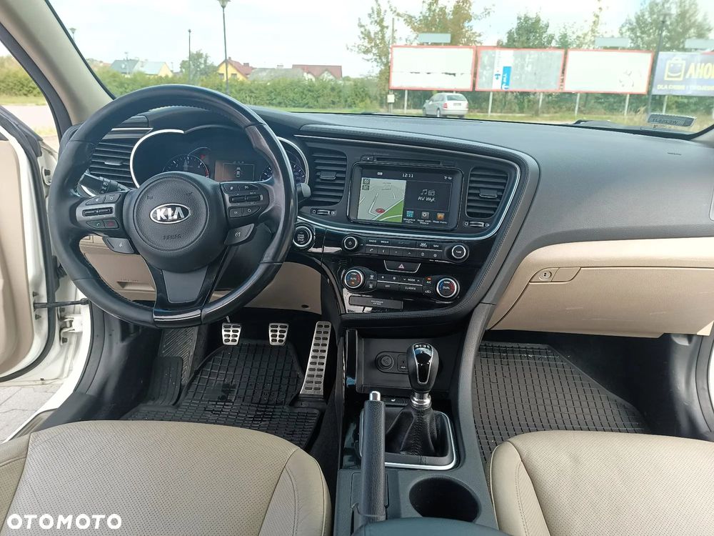 Kia Optima - 7