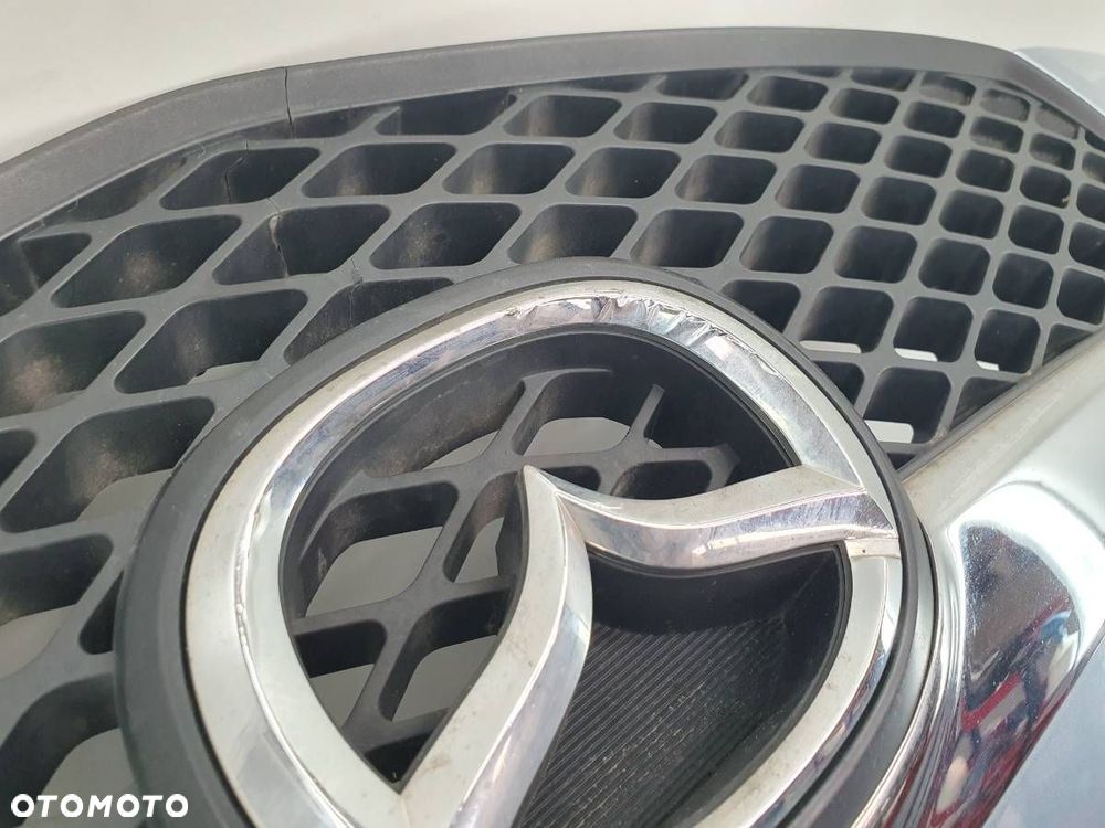 MASKA POKRYWA SILNIKA GRILL ATRAPA MAZDA 2 II DY 2005 EUROPA - 3
