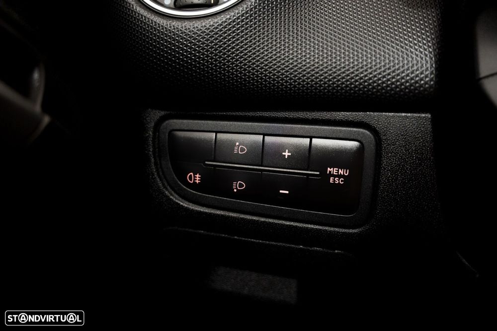 Fiat Punto 1.2 Lounge S&S - 9