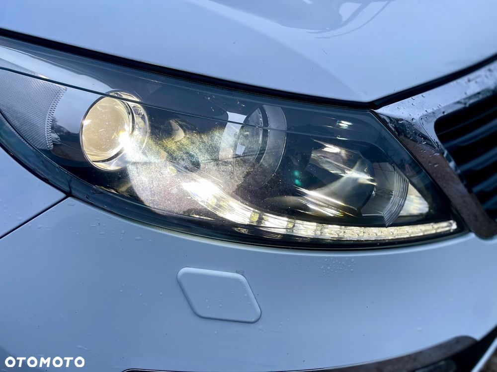 Kia Sportage 1.7 CRDI 2WD ISG Dream-Team Edition - 30