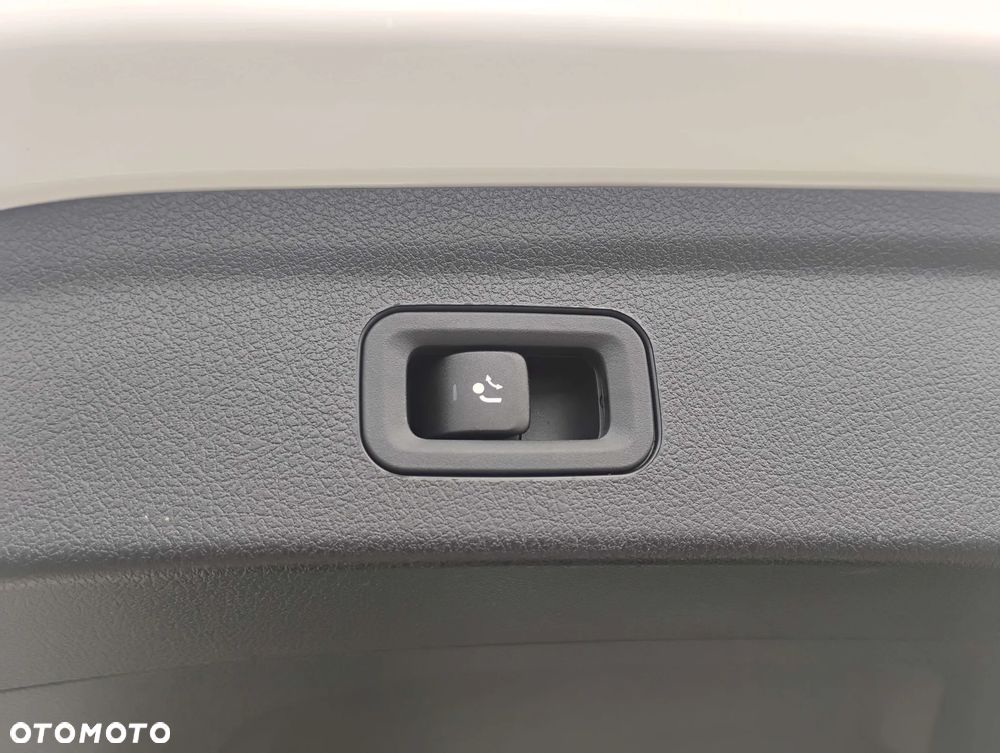 Mercedes-Benz GLE - 14