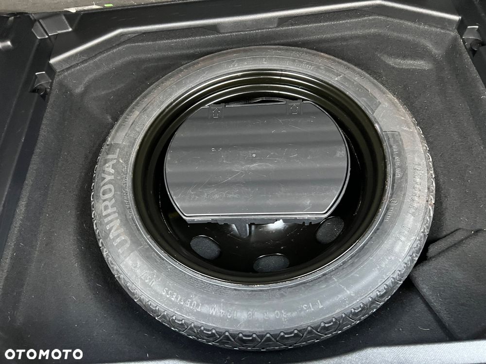 Peugeot 3008 PureTech 130 Stop & Start GPF Allure - 29