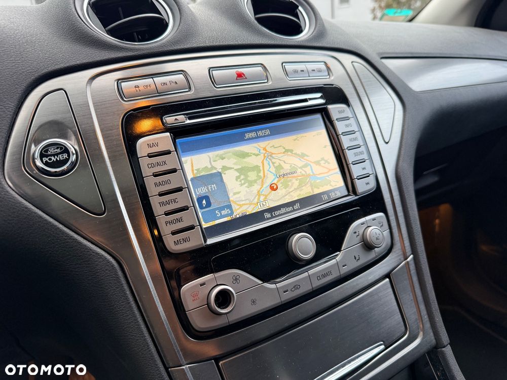 Ford Mondeo 2.0 Titanium X - 29
