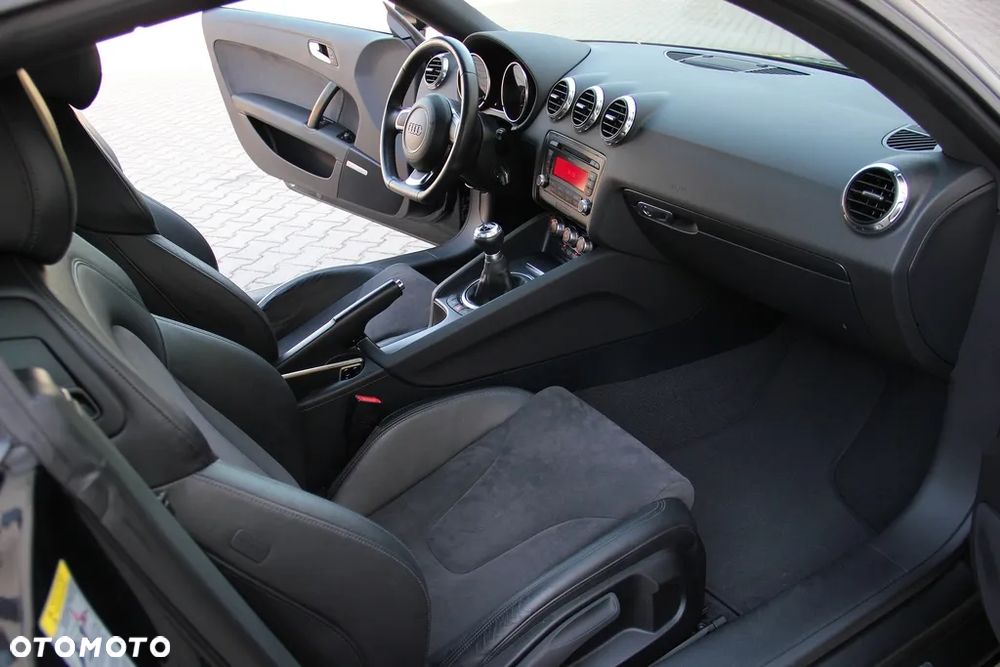 Audi TT Coupé 1.8 TFSI Progressive - 21