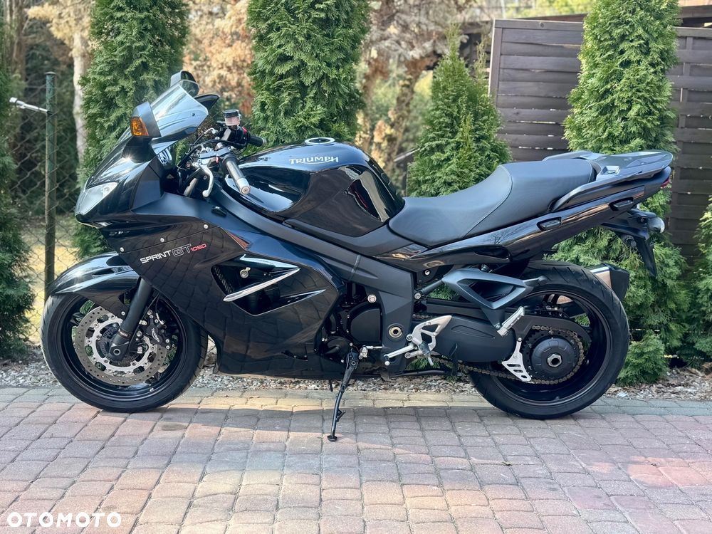Triumph Sprint - 7