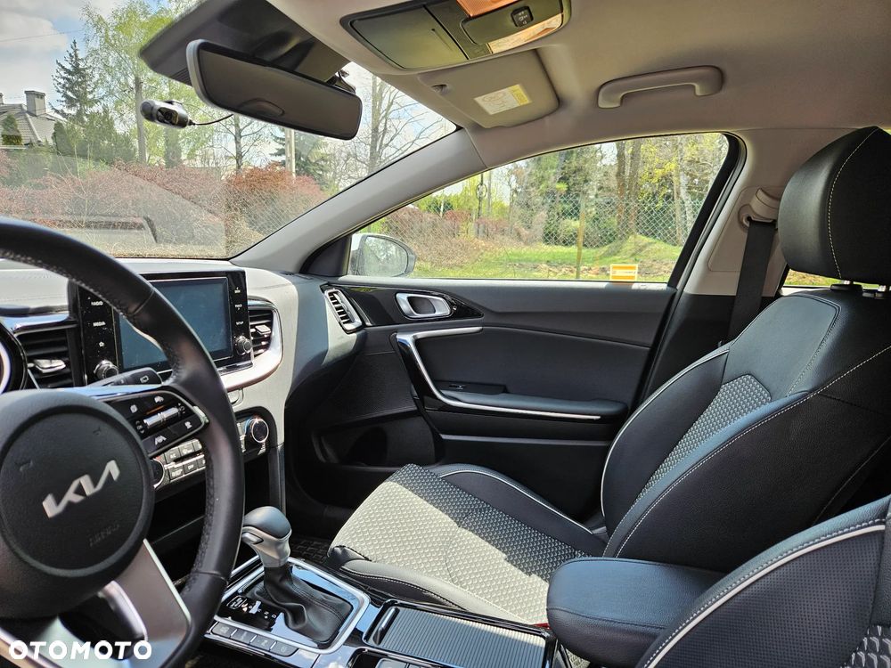 Kia XCeed 1.6 GDI PHEV L DCT - 16