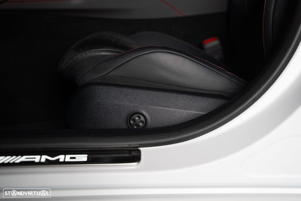 Mercedes-Benz E 53 AMG HYBRID 4Matic+ SpeedshiftFT TCT 9G - 23