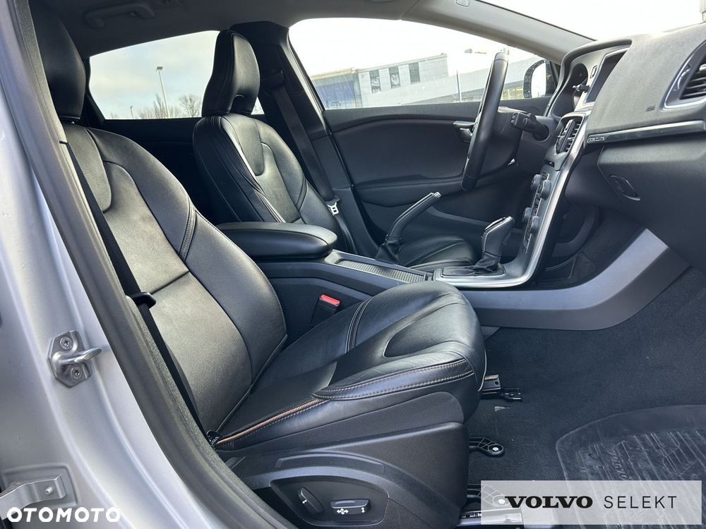 Volvo V40 - 21