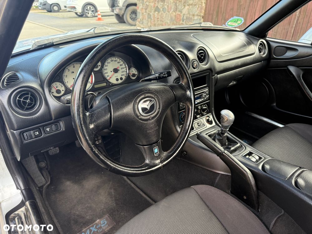 Mazda MX-5 1.6i 16V - 14