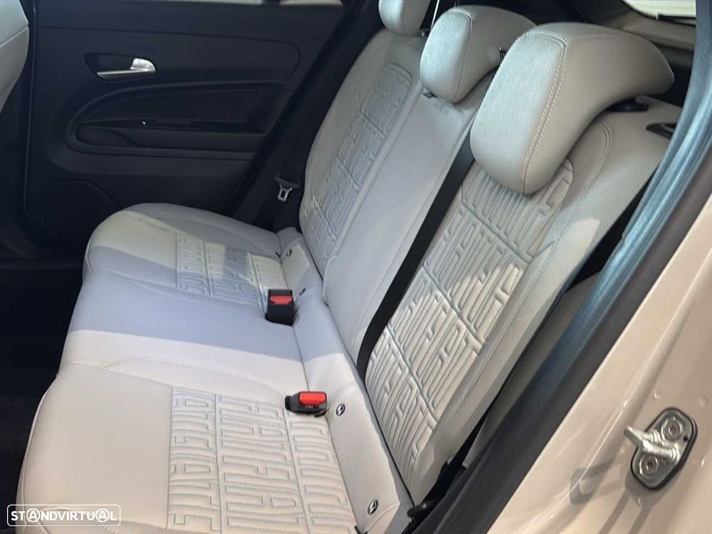 Fiat 600 1.2 Hybrid La Prima - 10