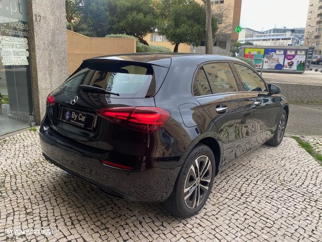 Mercedes-Benz A 250 e - 55