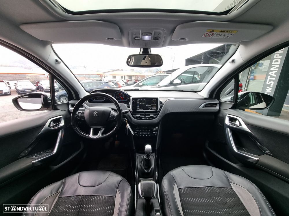 Peugeot 2008 1.6 BlueHDi Allure - 4